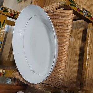 Crown Victoria Fine China Lovelace Serving Bowl